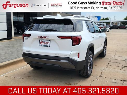 New 2027 GMC Terrain Elevation w/ Elevation Premium Package FWD image 4