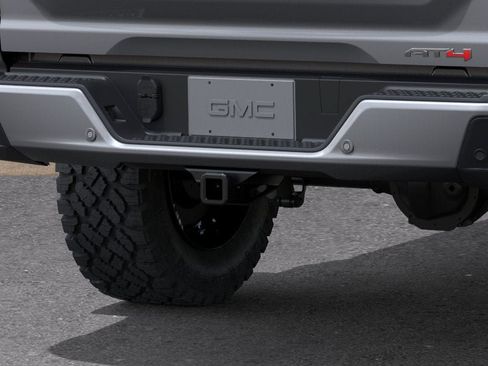 New 2026 GMC Canyon AT4 AWD/4WD image 14