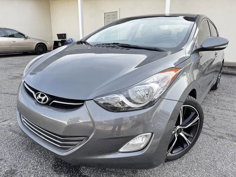Used 2013 Hyundai Elantra Limited image 1
