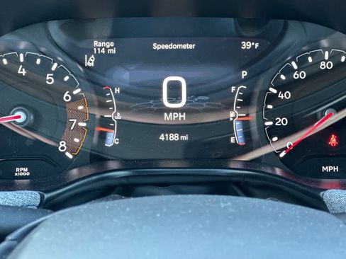 Used 2025 Jeep Compass Latitude image 29