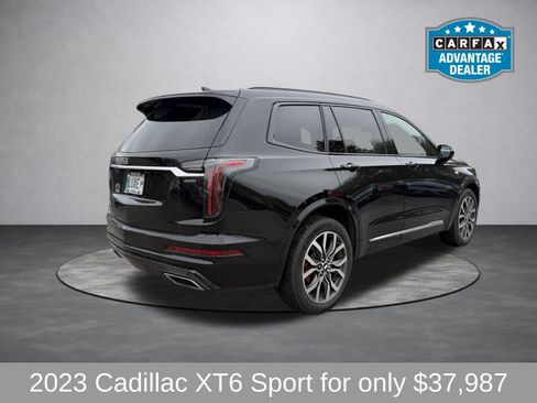 Used 2023 Cadillac XT6 Sport w/ Technology Package AWD/4WD image 5