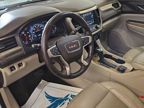 Used 2017 GMC Acadia Denali w/ Technology Package image 11