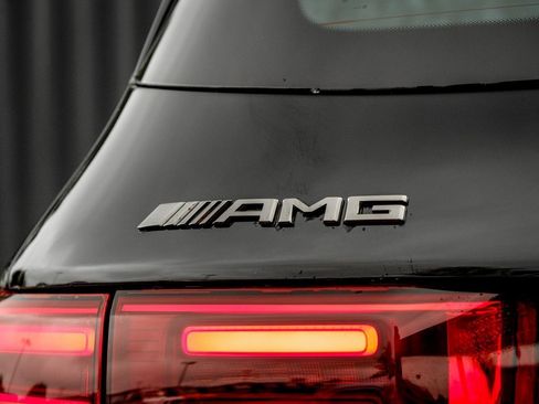 New 2026 Mercedes-Benz GLB 35 AMG 4MATIC image 11