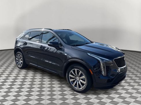 Used 2022 Cadillac XT4 Sport w/ Comfort Package image 2