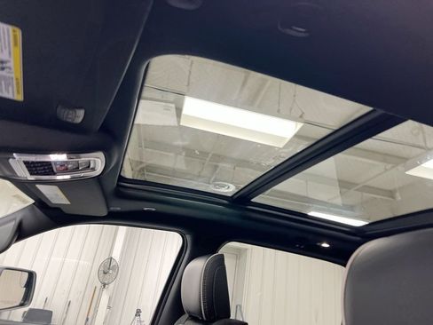 New 2026 RAM 1500 Laramie w/ Laramie Preferred Package image 6