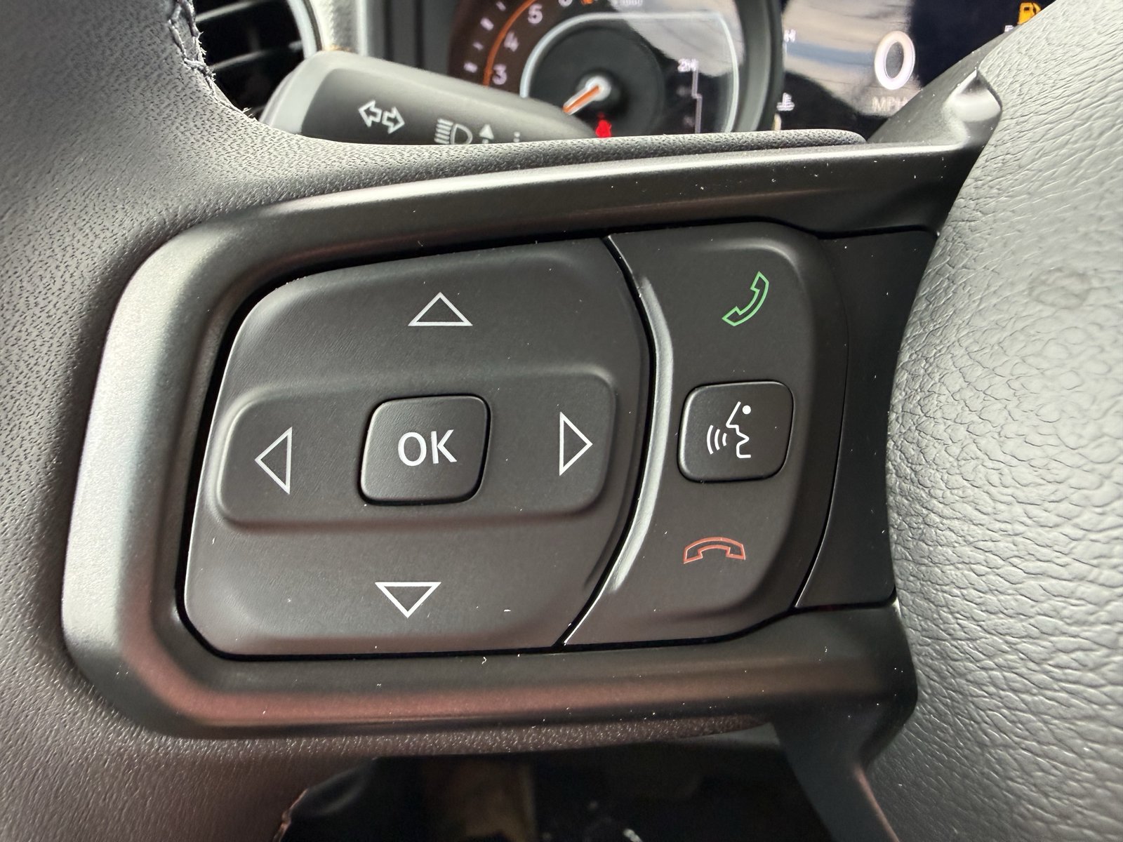 New 2026 Jeep Gladiator Sport AWD/4WD image 18