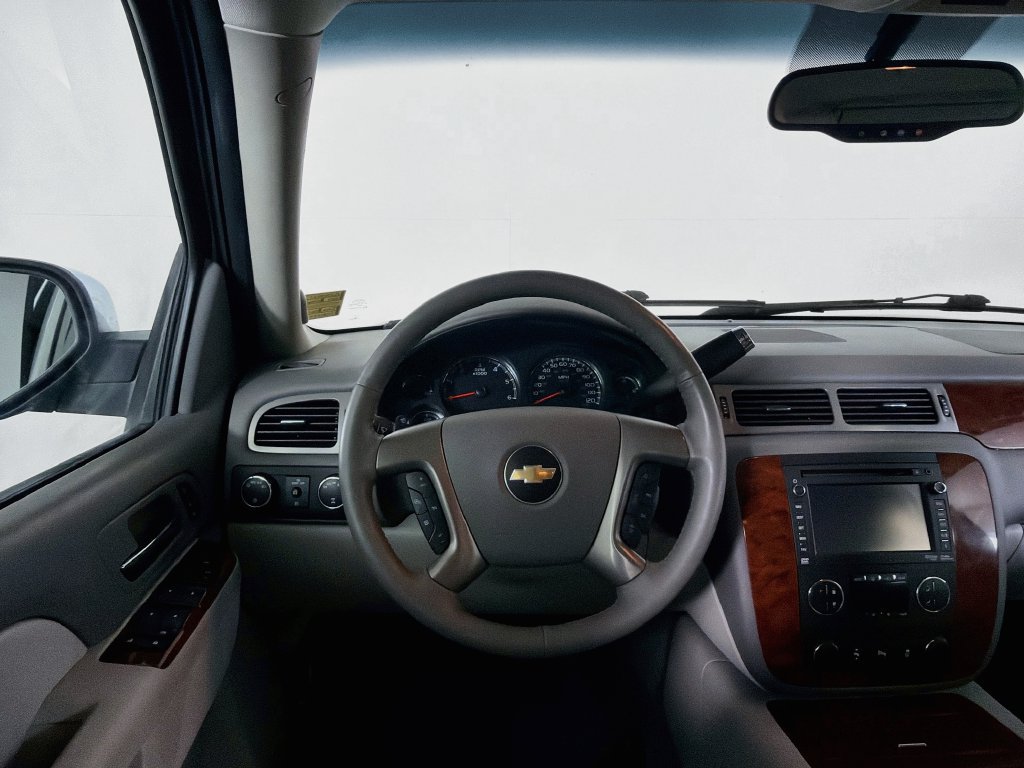 Used 2013 Chevrolet Tahoe LTZ AWD/4WD image 20