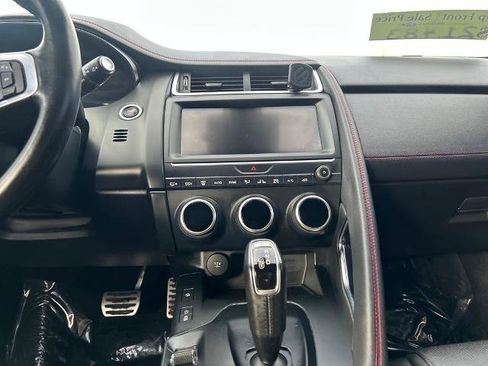 Used 2020 Jaguar E-PACE Checkered Flag image 25
