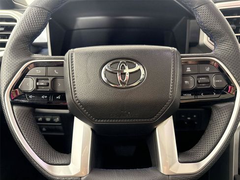 Certified 2025 Toyota Sequoia Platinum AWD/4WD image 17