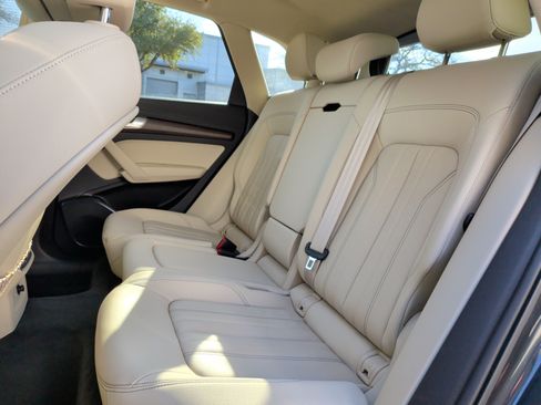 Certified 2023 Audi Q5 2.0T Premium w/ Convenience Package image 30