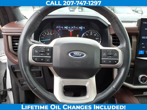 Used 2024 Ford Expedition Limited AWD/4WD image 15