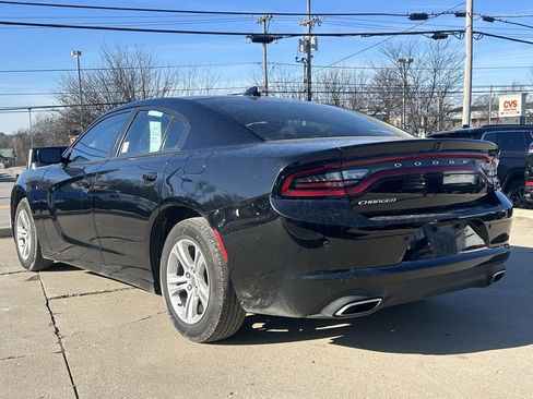 Used 2023 Dodge Charger SXT image 8