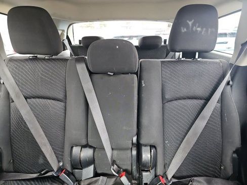 Used 2018 Dodge Journey SXT image 13