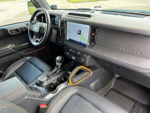 Used 2024 Ford Bronco Badlands AWD/4WD image 38
