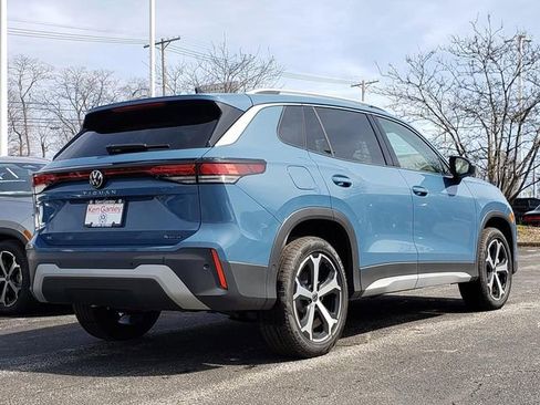 New 2026 Volkswagen Tiguan SE image 3