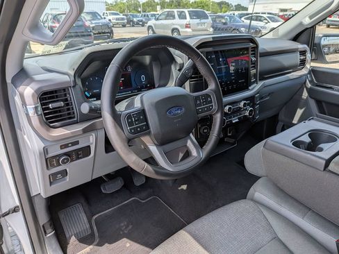 Used 2025 Ford F150 XLT w/ Equipment Group 301A Standard AWD/4WD image 32
