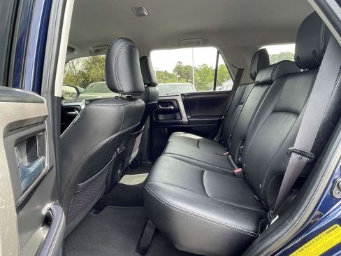 Used 2024 Toyota 4Runner TRD Sport RWD image 12