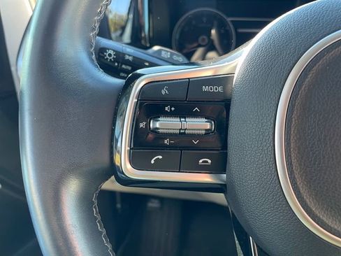 Used 2023 Kia Sorento S w/ Panoramic Sunroof Package image 18