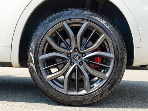 Used 2023 Maserati Levante Modena AWD/4WD image 14