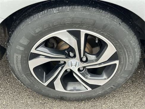 Used 2017 Honda Accord LX image 23