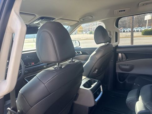 New 2026 Kia Carnival LXS image 25