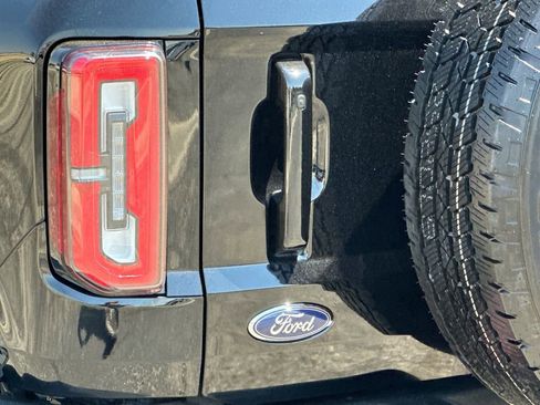 Certified 2025 Ford Bronco Outer Banks AWD/4WD image 26