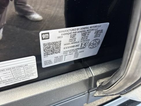 Used 2023 GMC Yukon Denali w/ Denali Reserve Package AWD/4WD image 36