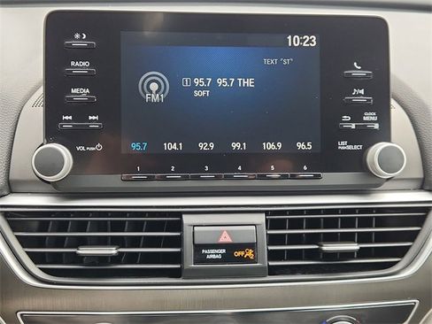 Used 2019 Honda Accord LX image 13