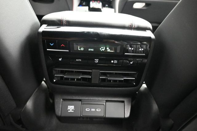 Used 2025 Acura MDX Type S w/ Advance Package AWD/4WD image 19