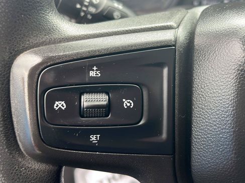 Used 2020 Chevrolet Silverado 2500 Custom w/ Custom Value Package AWD/4WD image 10