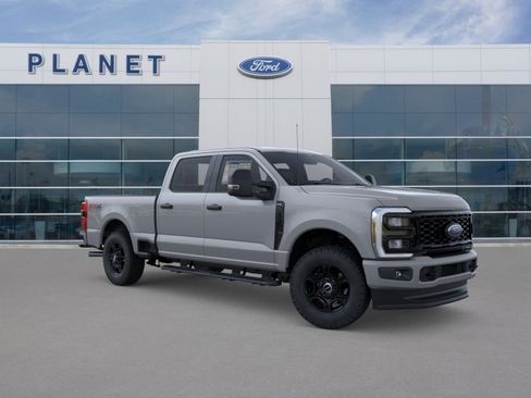 New 2026 Ford F250 XL w/ STX Appearance Package AWD/4WD image 9