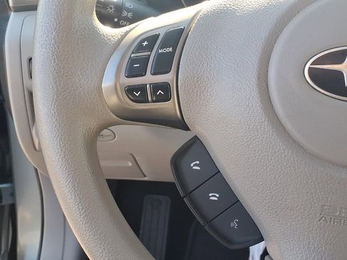 Used 2012 Subaru Forester 2.5X Premium image 11