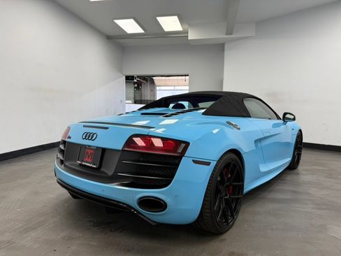 Used 2011 Audi R8 V10 image 18