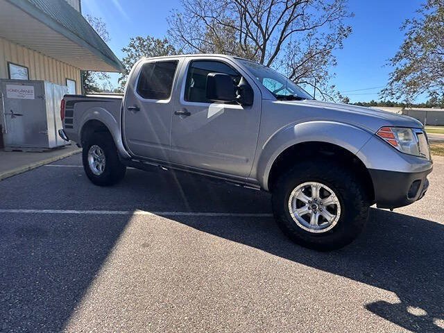 Used 2014 Nissan Frontier S AWD/4WD image 9