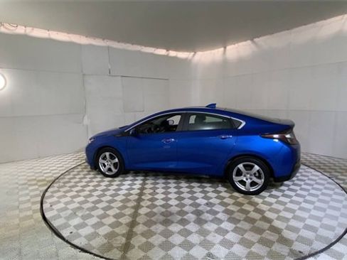 Used 2018 Chevrolet Volt LT w/ LT Driver Confidence Package image 8