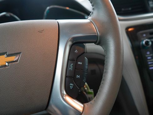 Used 2016 Chevrolet Traverse LTZ AWD/4WD image 30
