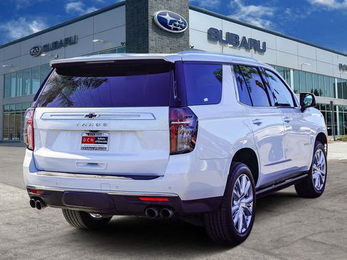 Used 2021 Chevrolet Tahoe High Country w/ Premium Package image 4