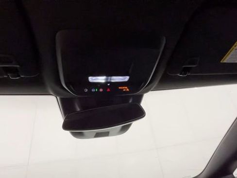 Used 2024 Chevrolet Equinox EV LT FWD image 38