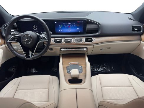 Used 2024 Mercedes-Benz GLE 350 4MATIC image 49
