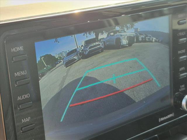 Used 2022 Toyota Corolla SE FWD image 11