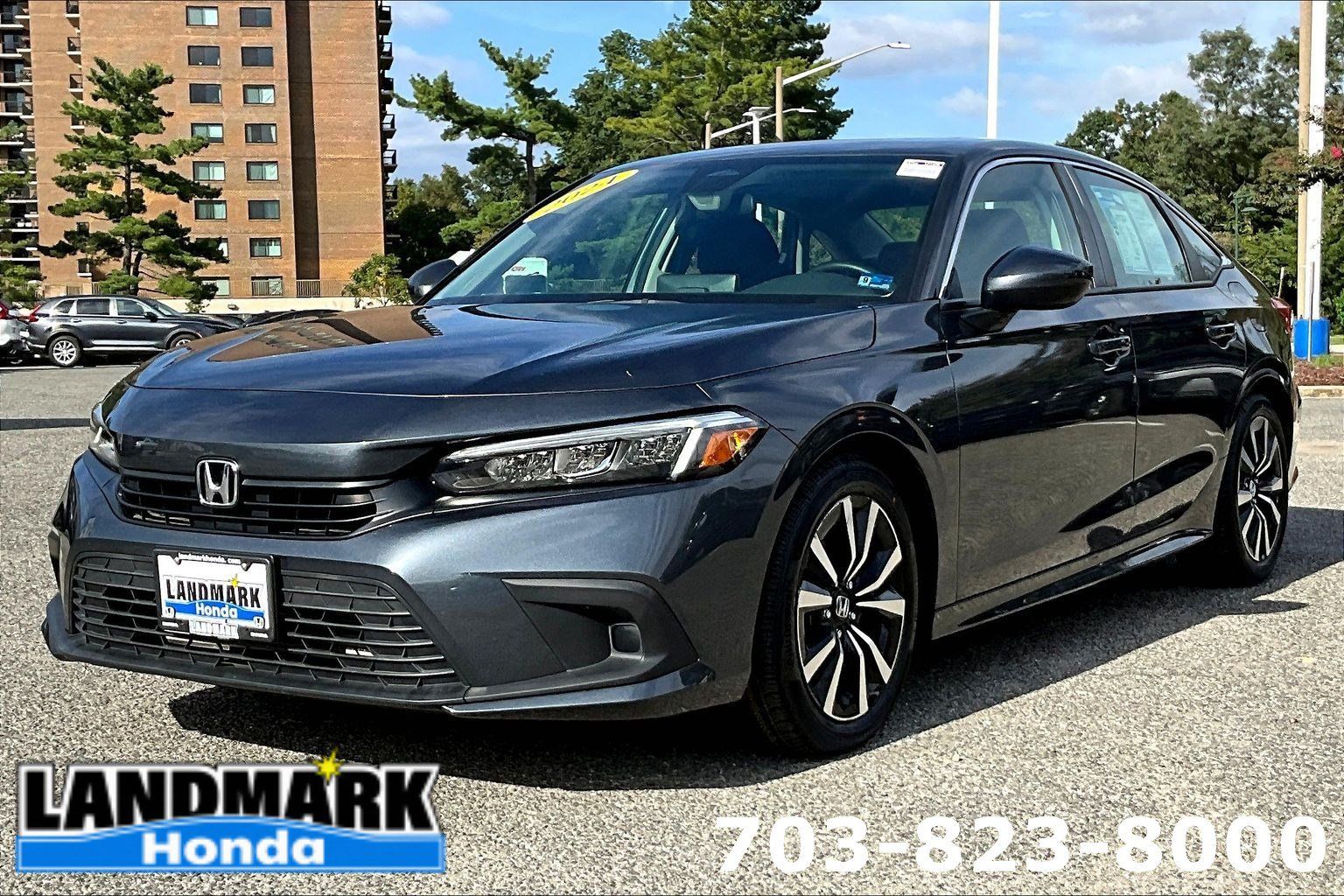 Used 2024 Honda Civic EX image 1