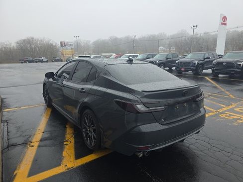 Used 2025 Toyota Camry XSE w/ Premium Plus Package image 6