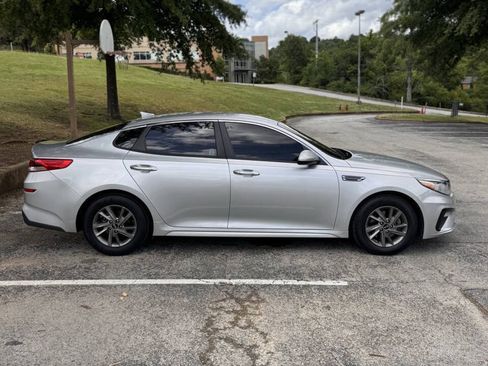 Used 2020 Kia Optima LX FWD image 7
