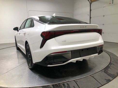 New 2026 Kia K5 LXS FWD image 5