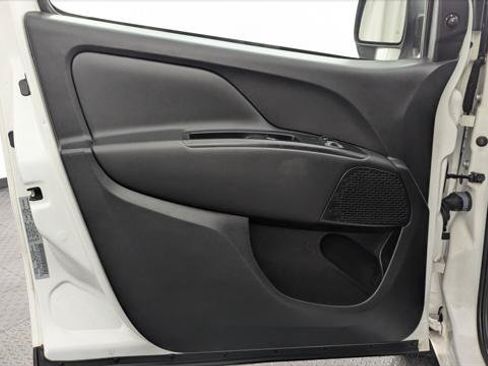 Used 2020 RAM ProMaster City Tradesman SLT FWD image 14