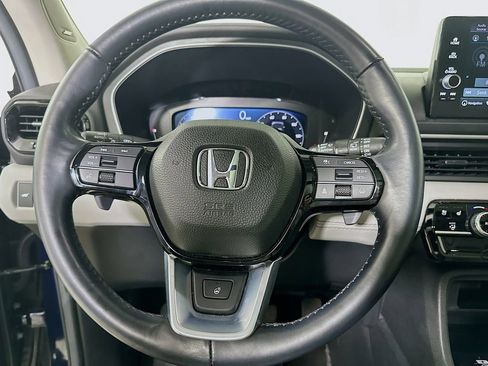 Certified 2025 Honda Pilot Elite image 18