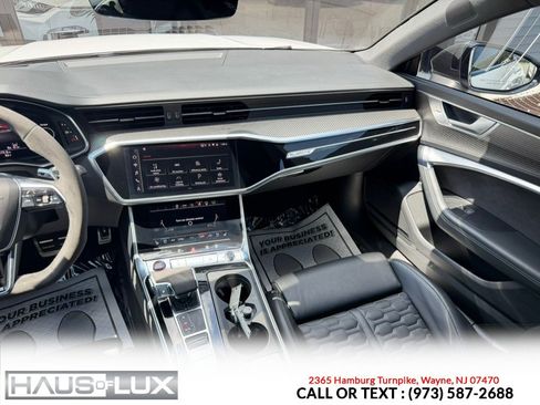 Used 2022 Audi RS 7 Sportback AWD/4WD image 23
