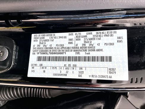 Used 2025 Ford F150 Lightning Lariat image 37