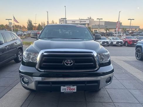 Used 2010 Toyota Tundra 4x4 Double Cab image 2