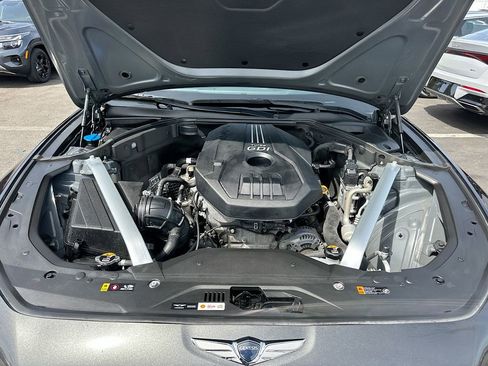 Used 2023 Genesis G70 2.0T w/ Sport Prestige Package RWD image 31